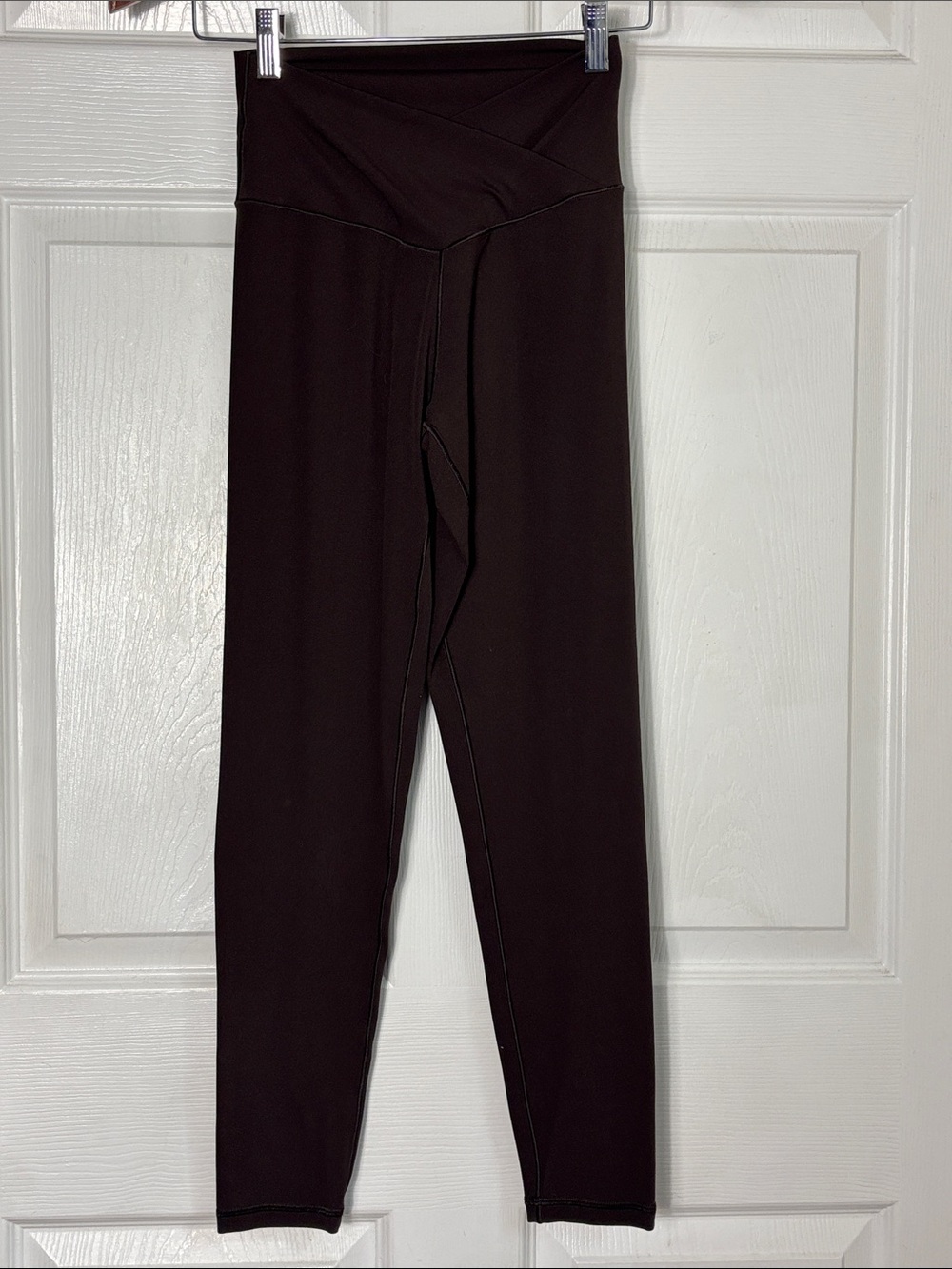 Offline by aerie Brown Real Me 7/8 High-Waist Crossover Leggings size Medium